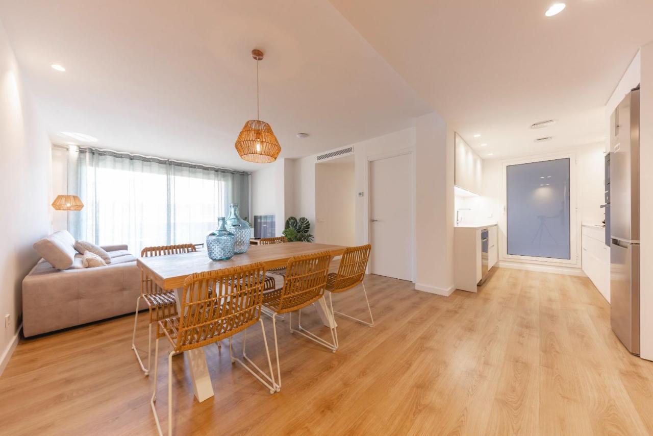 Bravissimo Falco, 3 Bedrooms And Balcony Girona Exterior photo